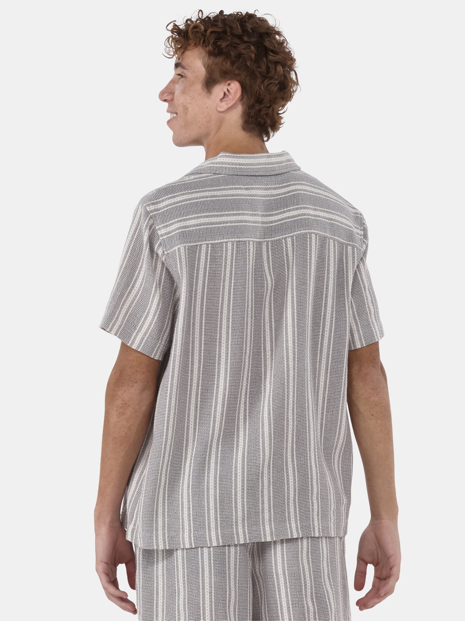 No Boundaries Textured Fabric Shirt with Short Sleeves, Men's & Big Men's