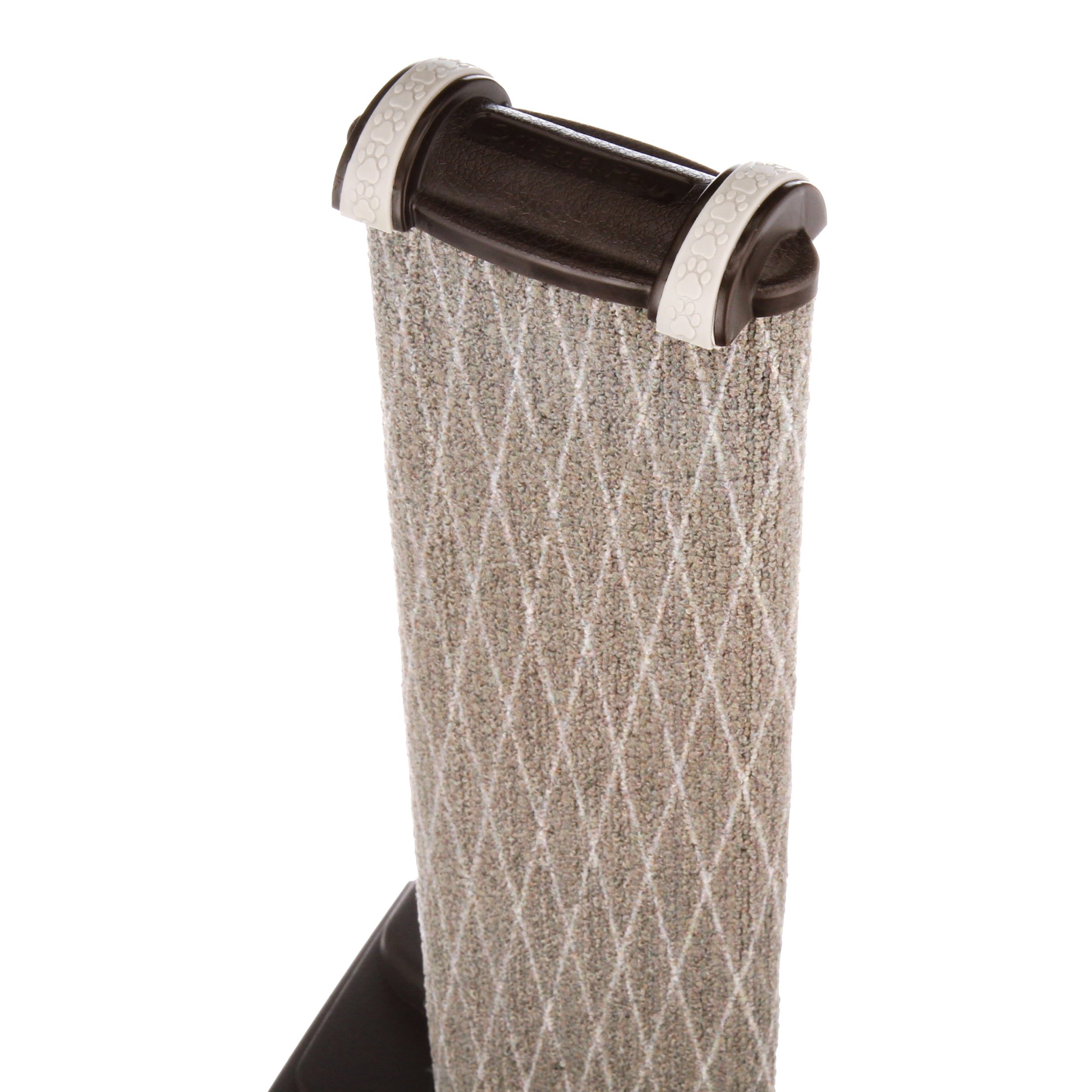 Omega paw cheap scratching post