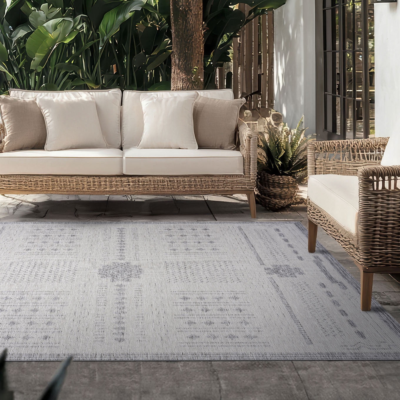 Bliss Rugs Bailey Transitional 2' x 3' Gray and White Indoor Outdoor Area Rug