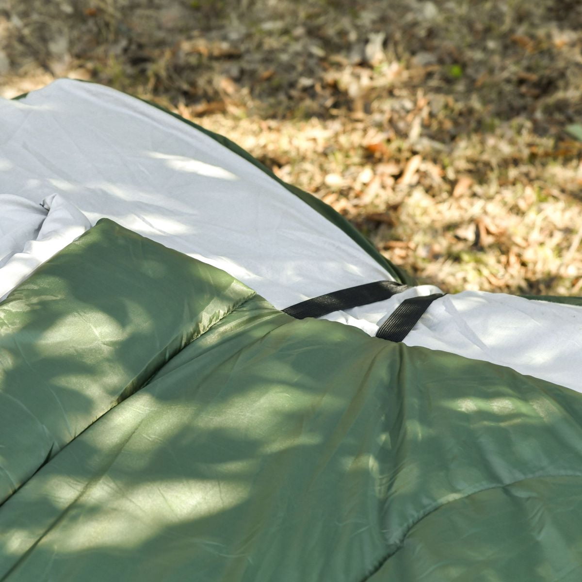 2-Person Folding Camping Cot Portable Outdoor Bed Set with Sleeping Bag, Inflatable Air Mattress, Comfort Pillows and Carry Bag, Soft and Comfortable for Outdoor Travel Camp Beach Vacation BN.8457