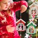 thumbnail image 5 of Billuyoard Colgante de Navidad, decoración navideña, accesorios para festivales, artesanía de madera, decoraciones para el hogar, calcomanía para Kits de decoración para fiestas Muñeco de nieve Billuyoard HA070250-02B, 5 of 6
