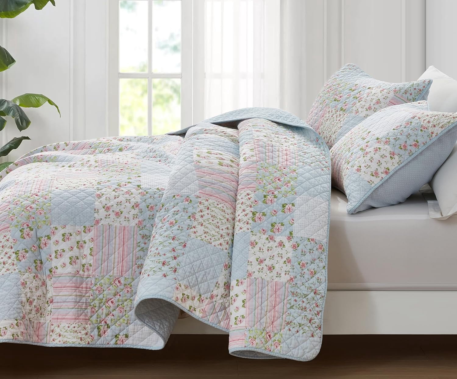 Chezmoi Collection Holly 2-Piece Stone-washed Cotton Quilt Set Twin Size - Printed Floral Patchwork Soft Breathable Lightweight Bedspread Set