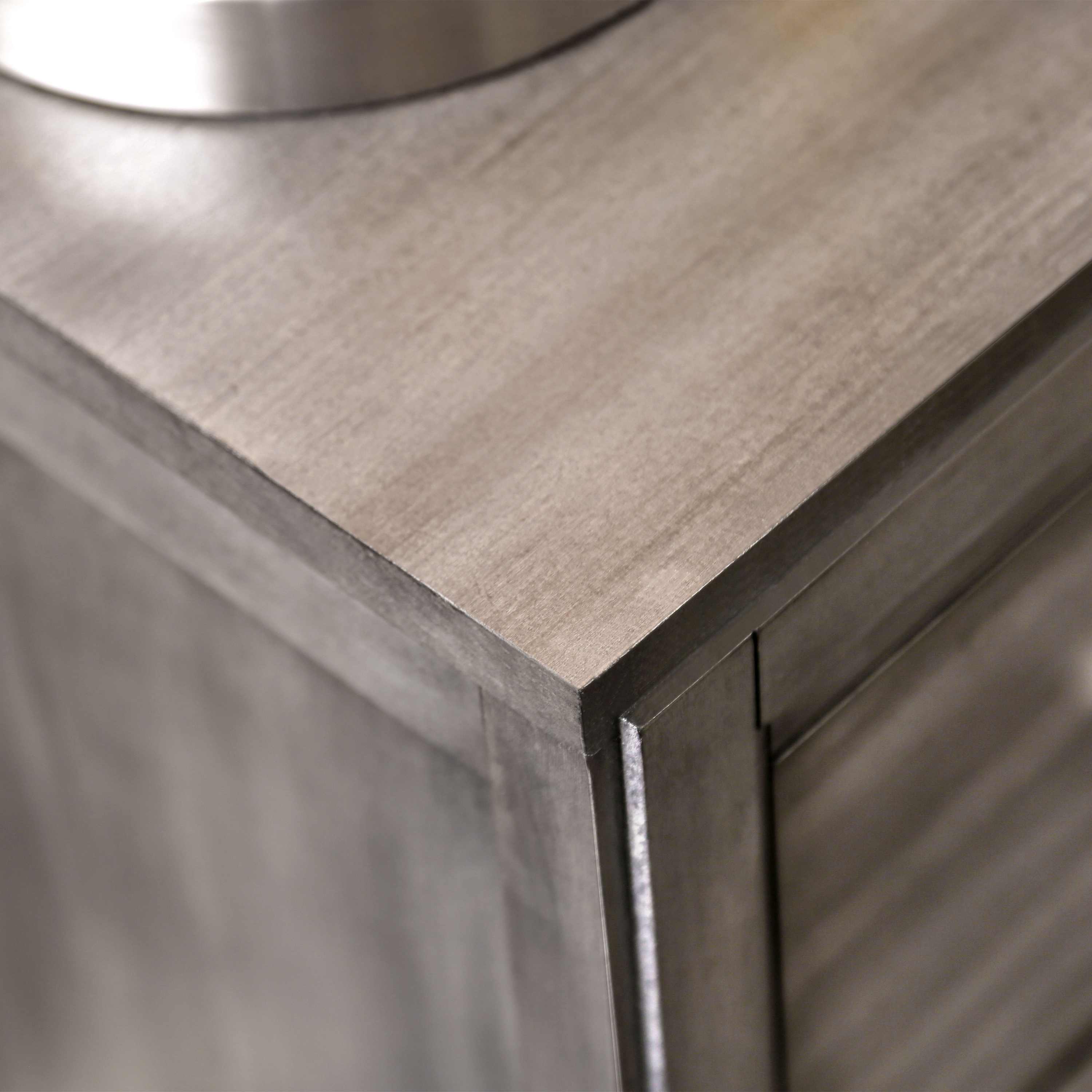 Furniture of America Austin 5-Drawer Chest, Gray