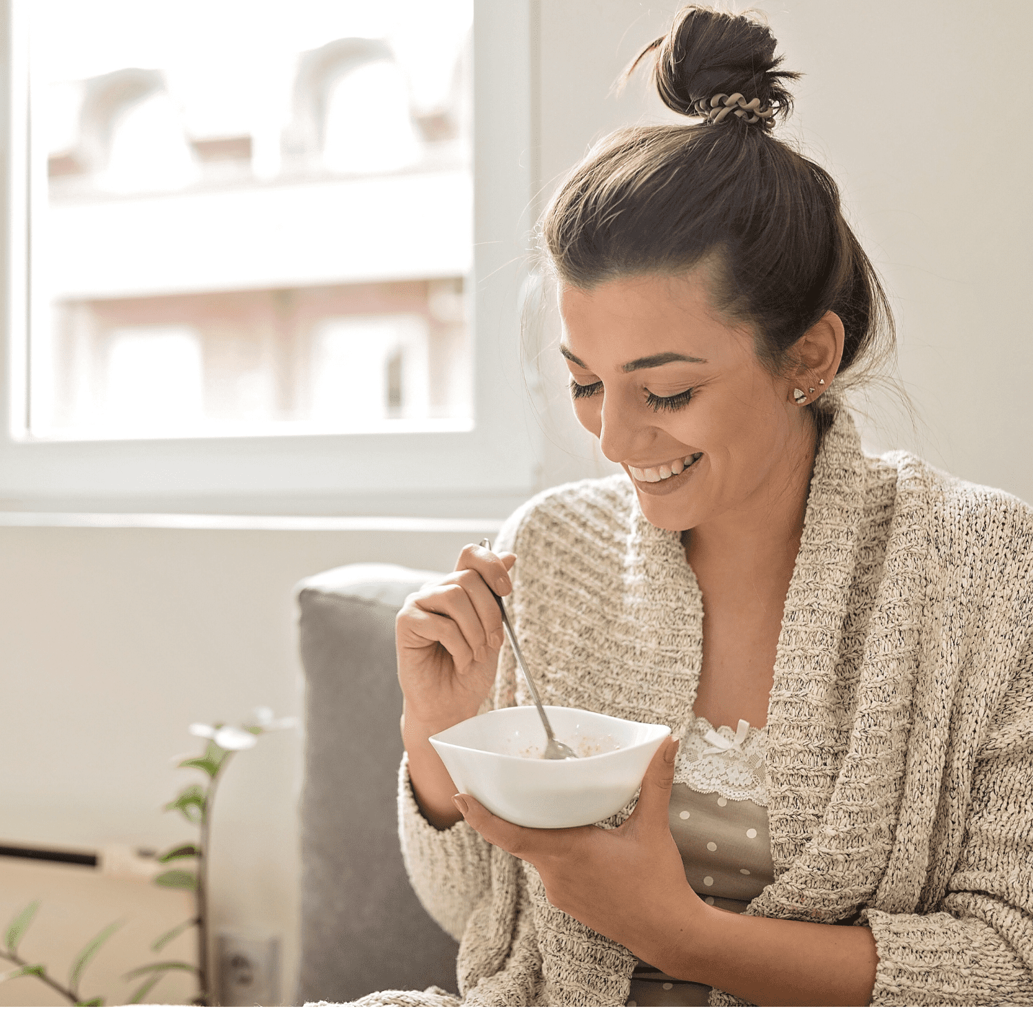 Kodiak Breakfast Power Cups – Buttermilk Maple, Cinnamon Roll, Peanut Butter Chocolate Chip & Chocolate Fudge – 4 Pack+ MerlinsMart Zine