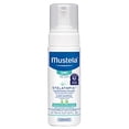 thumbnail image 1 of Champú de espuma para piel propensa a eczema Mustela Stelatopia para recién nacidos y bebés con aceite natural de aguacate y girasol - Sin fragancia y sin lágrimas - 5.07 fl. oz, 1 of 3