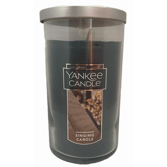 Yankee Candle Magical Christmas Morning Collection - Singing Carols - 12oz Pillar Candle