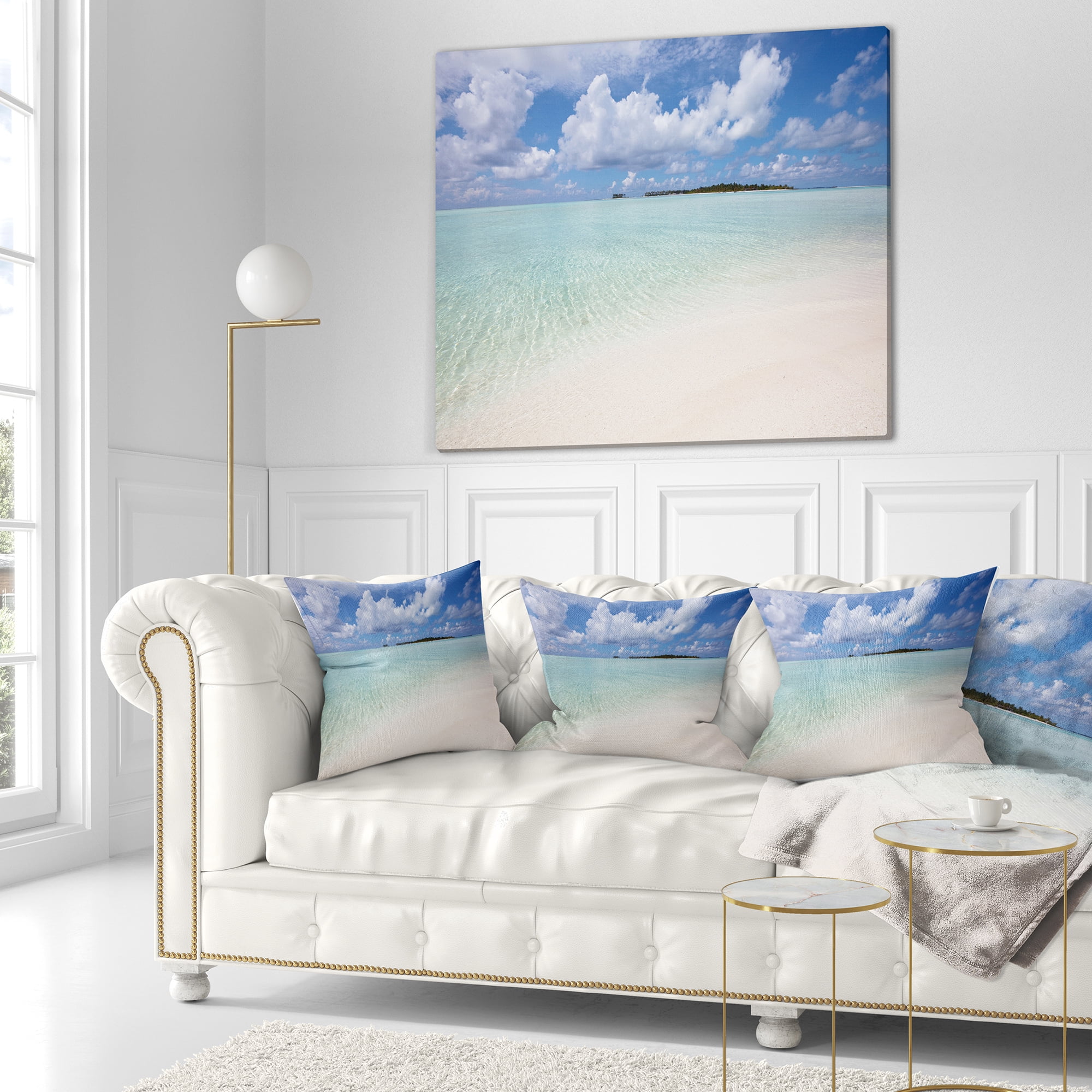 Designart Fascinating Maldives Empty Seashore - Seascape Throw Pillow - 18x18