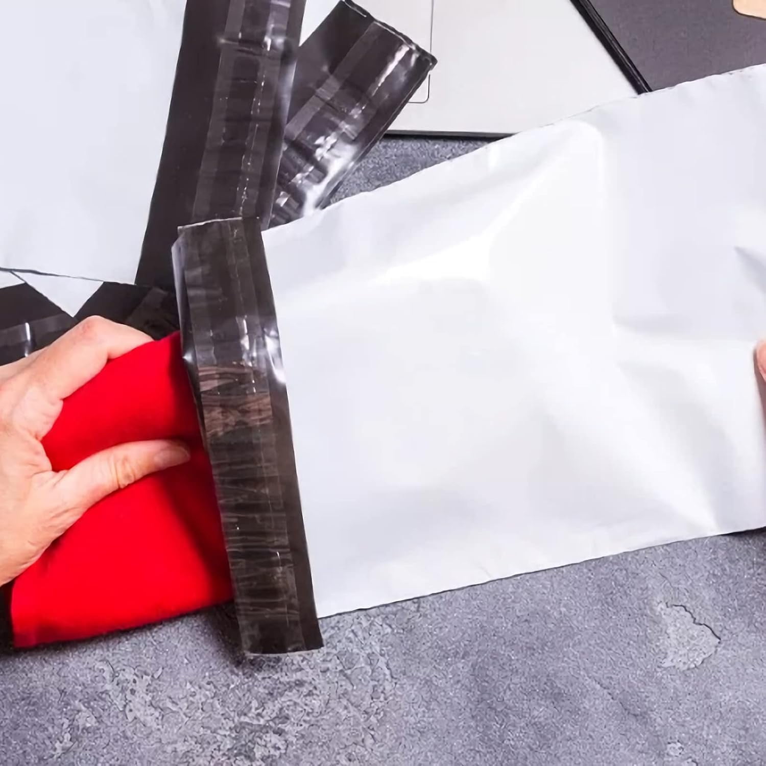 SJPACK White Poly Mailer 500 Pcs 10 x 13 Shipping Bags with Self Adhesive, Waterproof and Tear-Proof Postal Bags