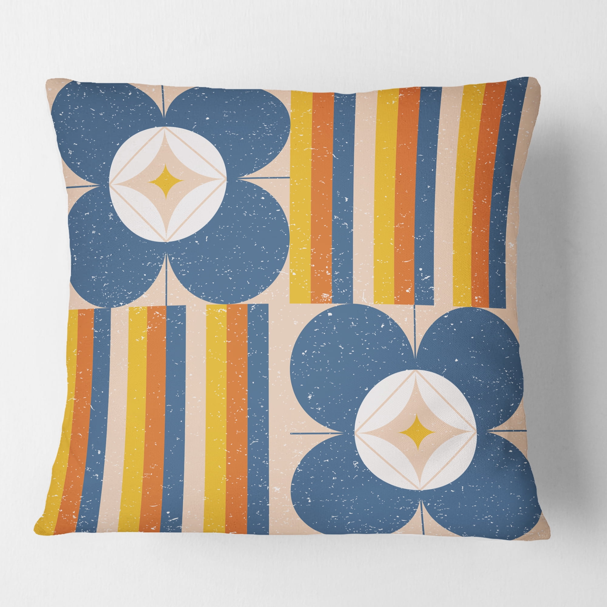 Designart Retro Floral Pattern XI' Mid-Century Modern Throw Pillow - 18x18