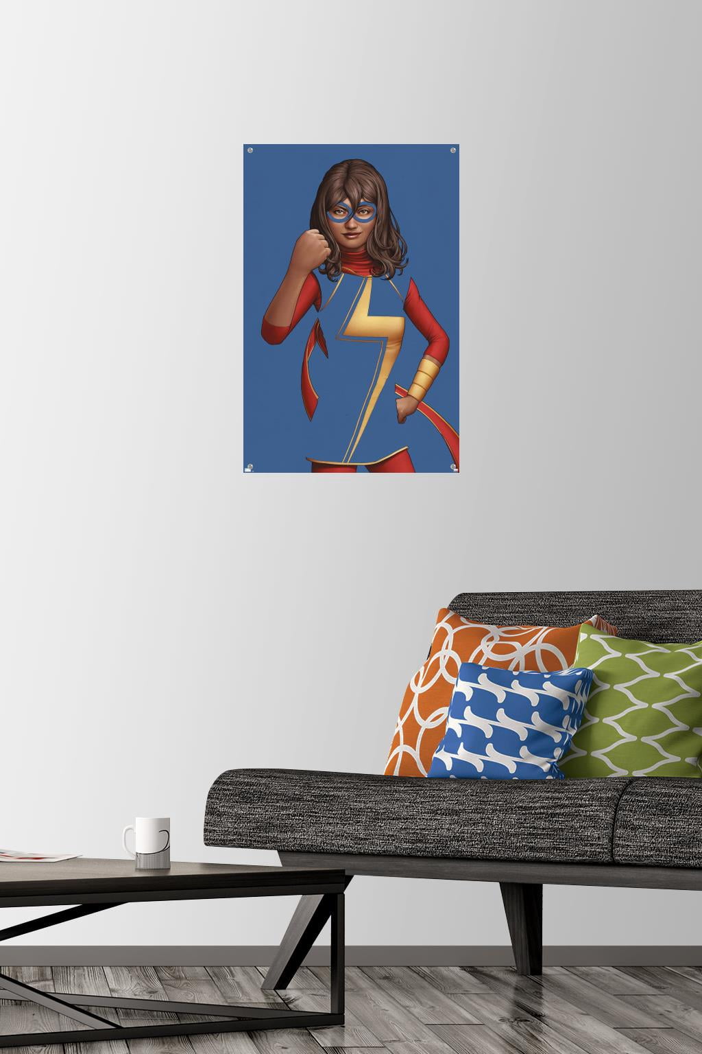 Marvel Comics - Ms. Marvel - Ms. Marvel #7 Wall Poster with Pushpins, 14.725" x 22.375"