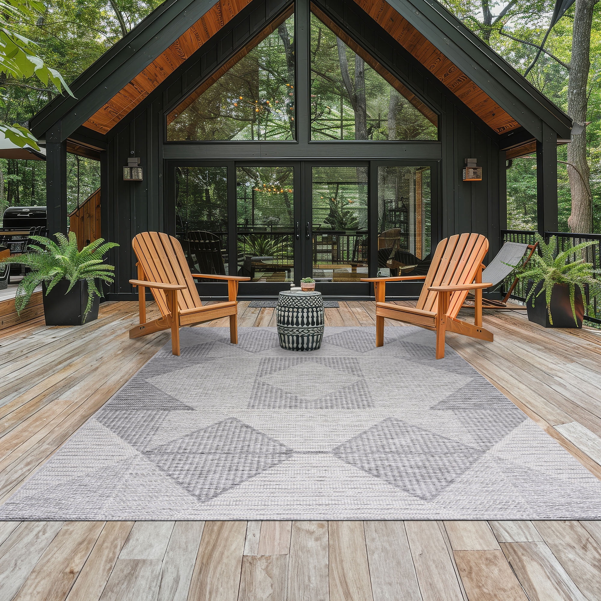 Bliss Rugs Bailey Transitional 2' x 3' Gray and White Indoor Outdoor Area Rug