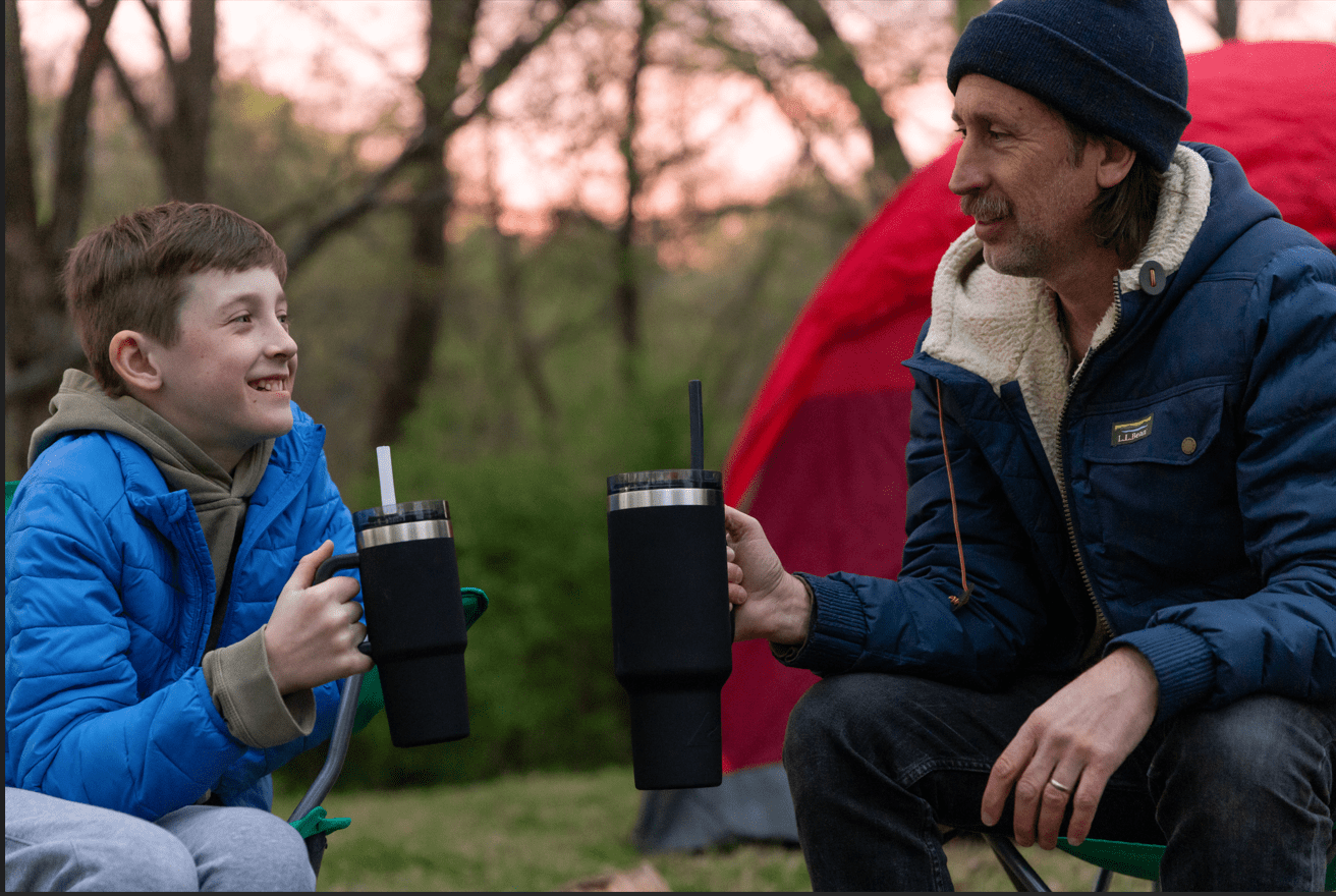 Gobelet Ozark Trail PL de 18 oz avec poignée OZARK TRAIL PL GOBELET 18OZ