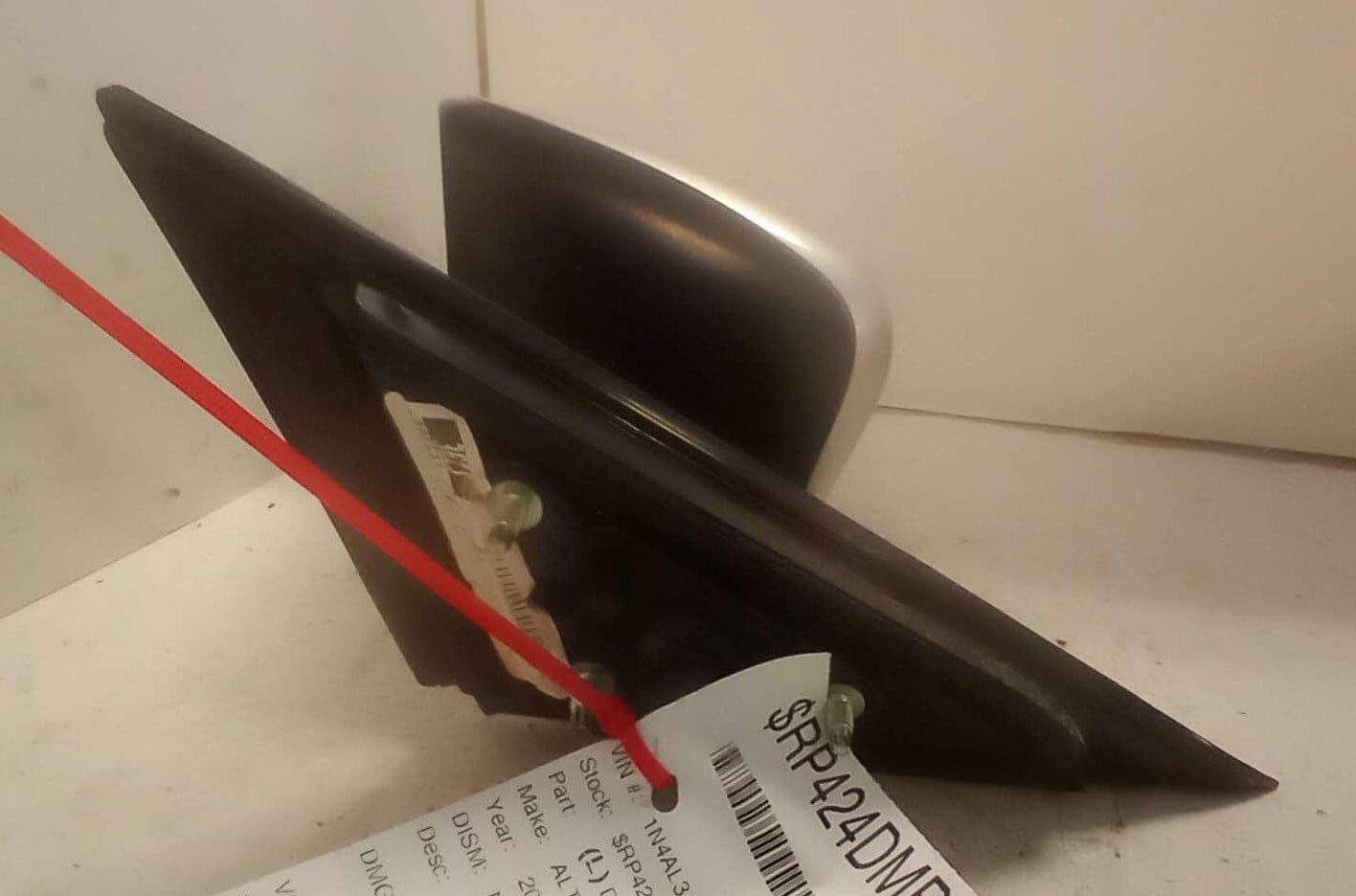 Pre-Owned 16-17 Nissan Altima LH Driver Side View Door Mirror w/ Turn Signal OEM LKQ - Verify Specific Vehicle Fitment In Description - (Good)