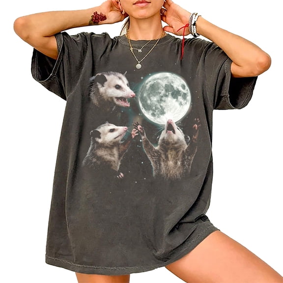 Vintage Opossum Moon Graphic Casual T-Shirt for Men and Women
