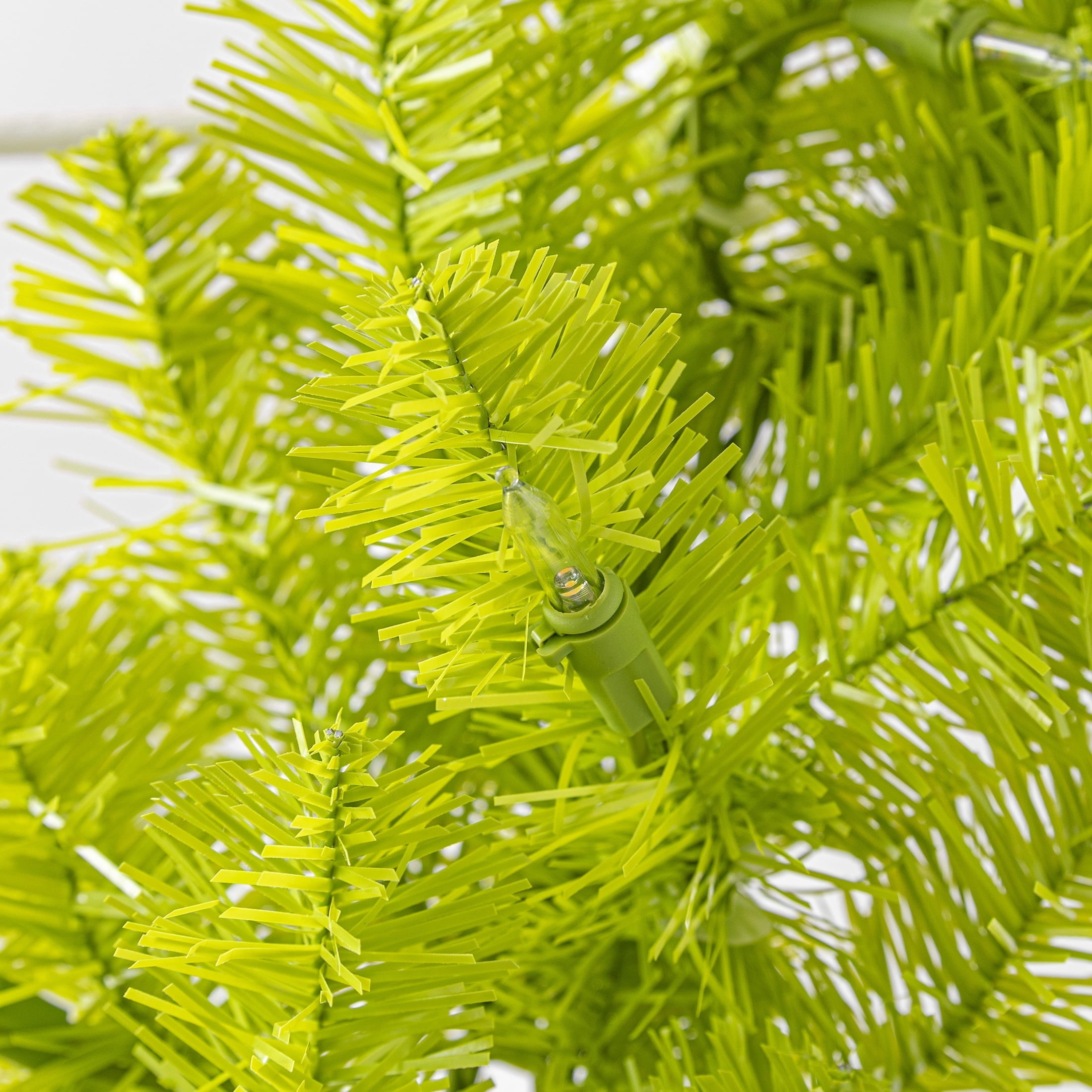 Lawndale Spruce Pre-Lit Warm White LED Artificial Christmas Garland, Green, 9', by Holiday Time