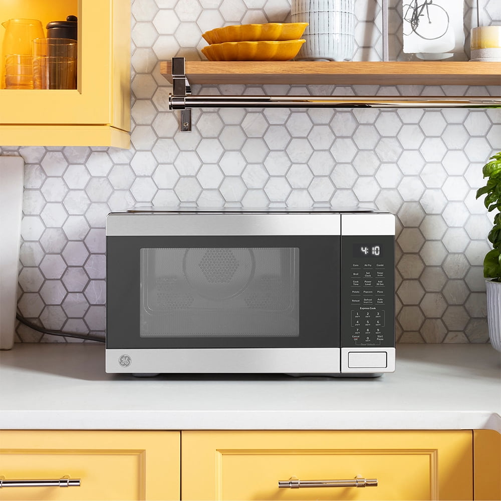 GE 3-in-1 Microwave Oven, 1,050 Watts Air Fryer, Broiler & Convection 1.0 Cu. Ft
