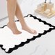 thumbnail image 1 of Alfombrilla de Baño de Poliéster, Absorbente, Suave y Mullida, para Bañera, Entrada o Puerta, de Secado Rápido, Antideslizante, para Uso En Interiores, Hogar, Entrada, Cocina y Lavadero., 1 of 6
