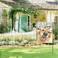 thumbnail image 3 of Bandera de jardín Golden Retriever de 30 x 45 cm, doble cara, con texto "La vida es mejor con perros"., 3 of 5