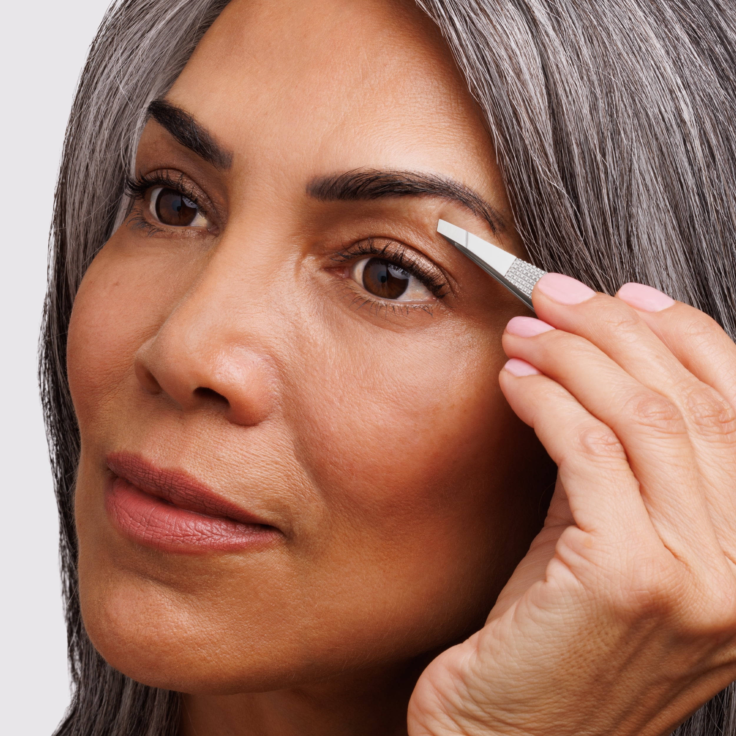 Tweezerman Wide Grip Slant Tweezer