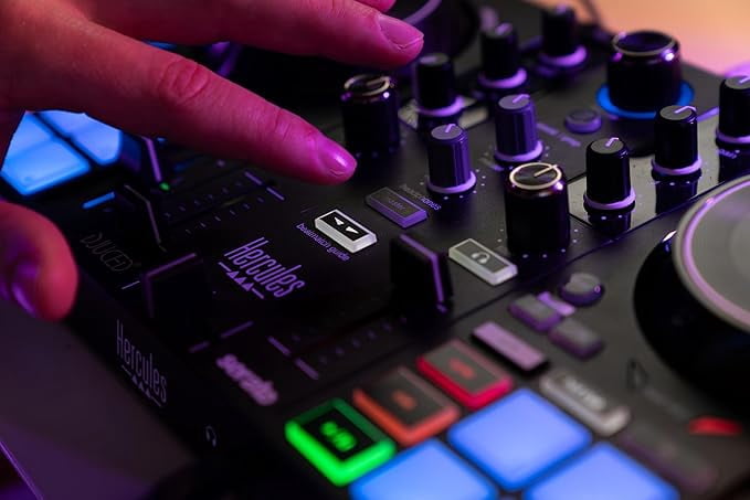 Hercules DJControl Inpulse 200 MK3 – 2-Deck Beginner DJ Controller