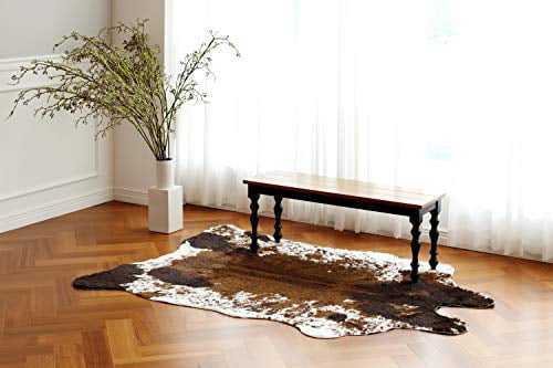 CONBEN Cow Print Rug - 4.6x6.6 Ft - Faux Cowhide Decor, Polyester Material  - Non-Slip Rubber Base - Farmhouse, Western Floor Rugs for Living Room, 