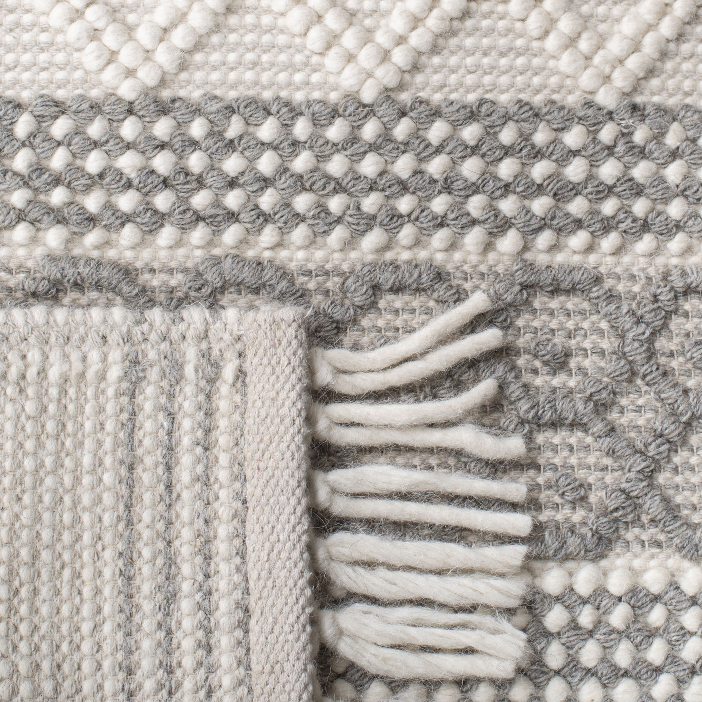 SAFAVIEH Natura Candelario Striped Wool Area Rug, Ivory/Grey, 5' x 8'