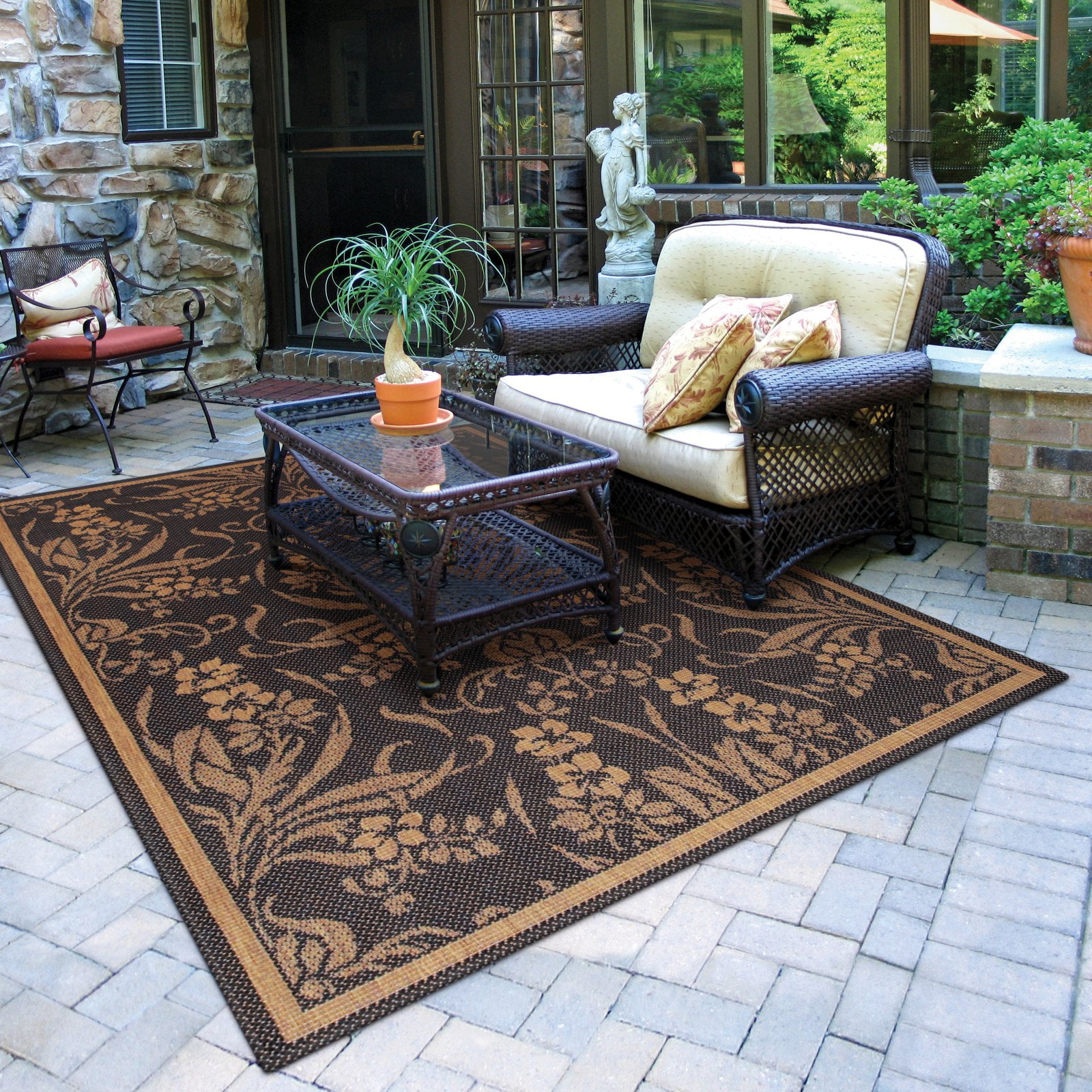 Couristan Recife Garden Cottage Indoor / Outdoor Area Rug, Black- Cocoa, 5'3" x 7'6"
