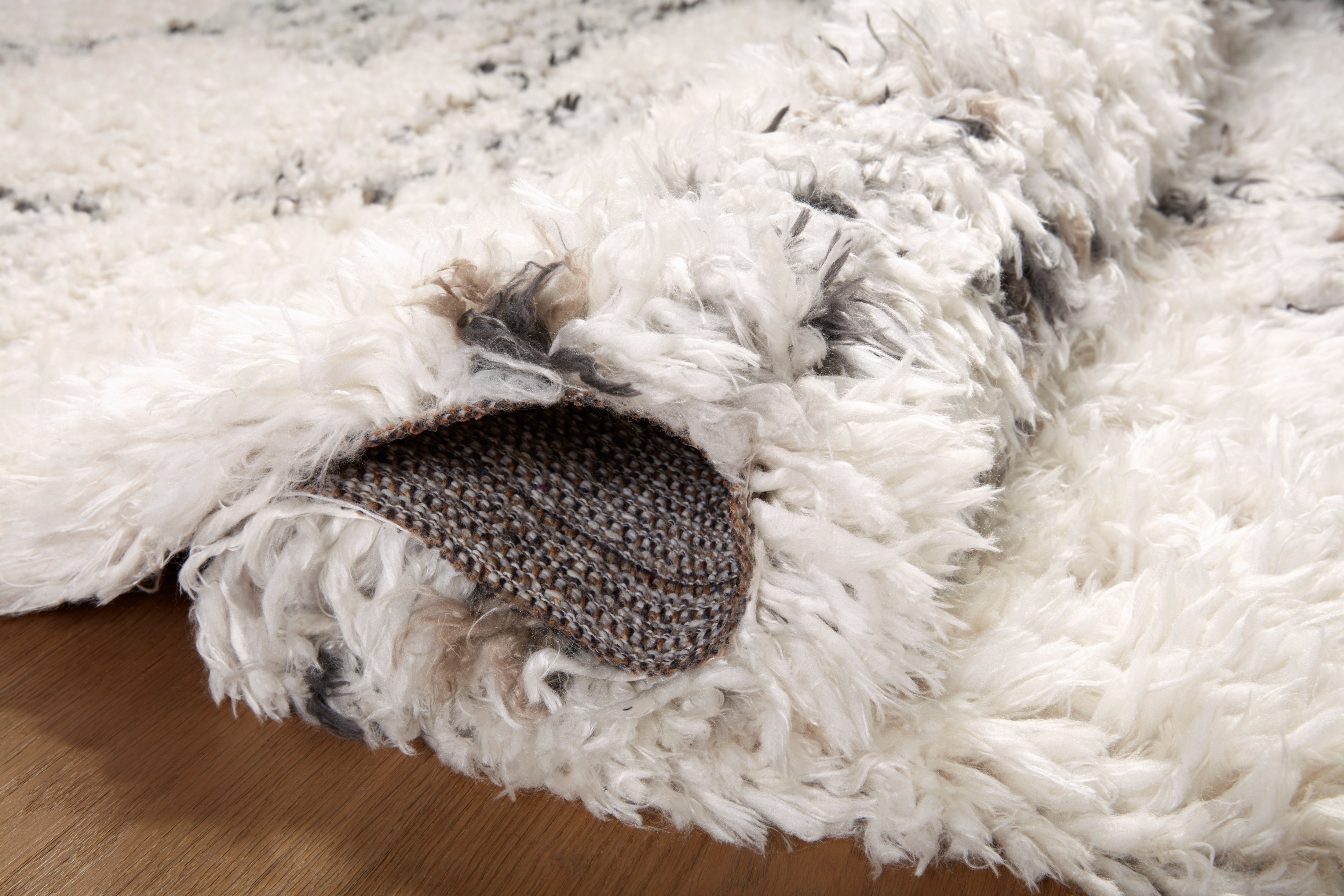 Angela Rose x Loloi Amira Ivory / Granite 2'-7" x 8'-0" Runner Rug