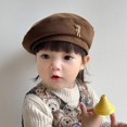 thumbnail image 3 of Boina para niños, otoño e invierno, gorro de pintor para niñas, estilo coreano, gorro de calabaza de color sólido con oso para niños, 3 of 5