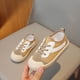 thumbnail image 3 of Zapatos de tabla de resorte para niños Tiger Monitor para niños y niñas Baotou Zapatos casuales blancos antipatadas para estudiantes Zapatos de galleta, 3 of 5