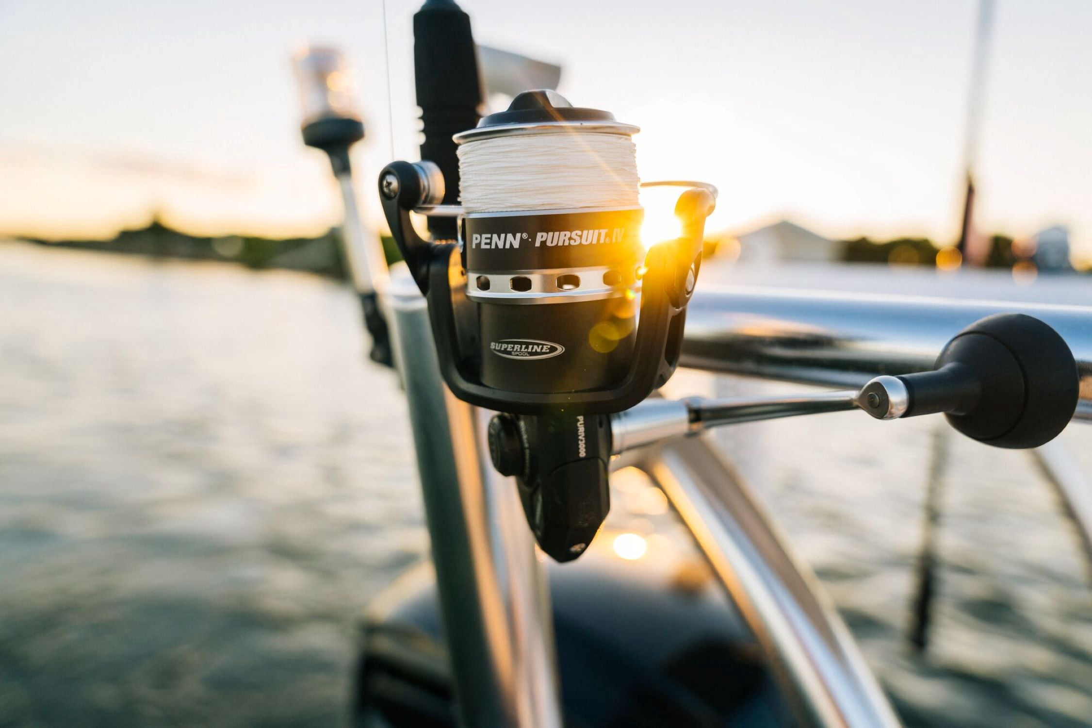PENN Pursuit IV Spinning Fishing Reel, Size 8000