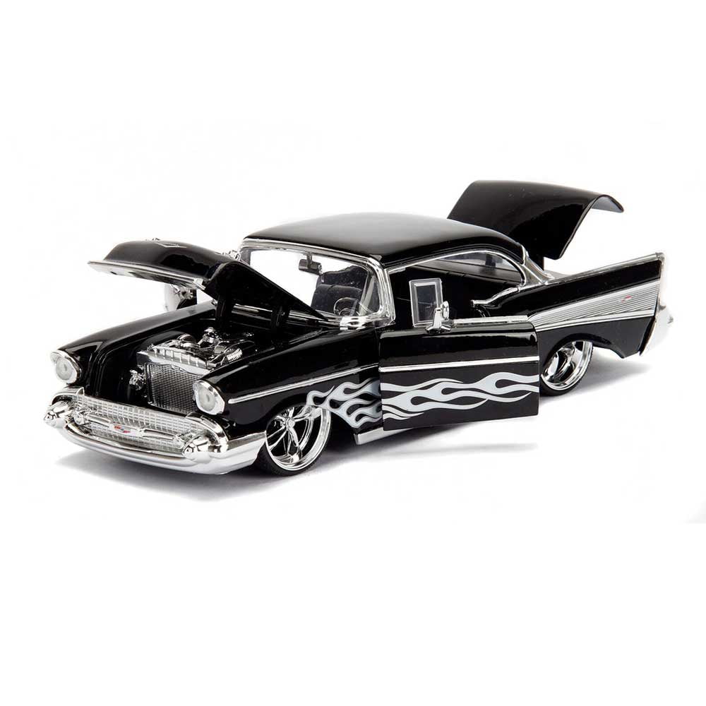 1957 Chevy Bel Air Diecast Car 1:24 Jada Toys 8 inch White w Black 