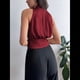 thumbnail image 4 of Blusas Plisadas Sin Mangas con Cuello en V para Mujer, Camisas Elegantes de Oficina. Rojo S, 4 of 8