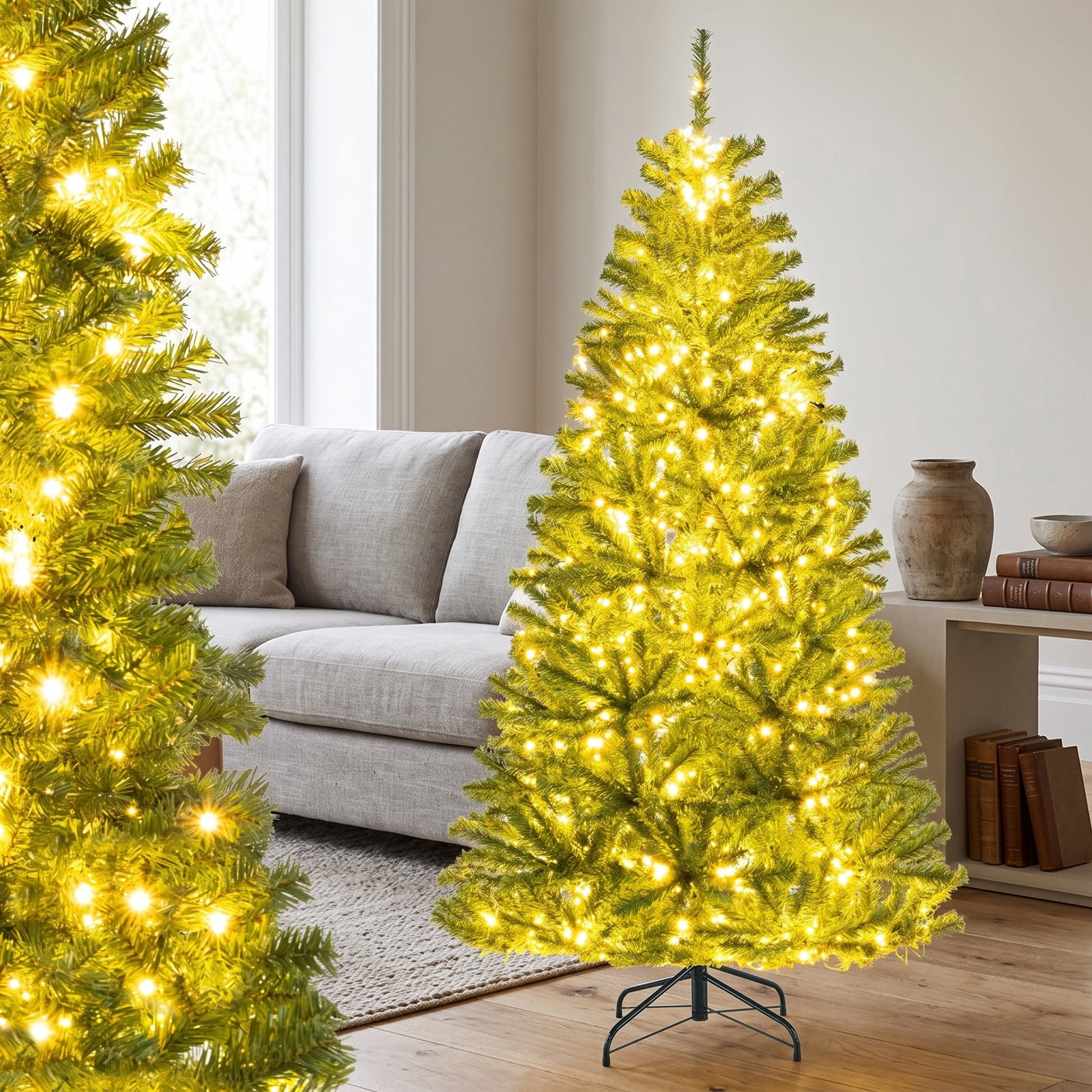 RUIE 6 FT Pre-Lit Artificial Christmas Tree with 700 LED Lights, Remote Control, Timer and Memory Function, Metal Stand, Flame-Retardant Full Xmas Tree for, Green