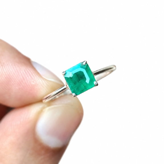 Elegent Emerald Ring 925 Sterling Silver - May Birthstone Ring - Green Cushion Cut Ring - Anniversary Ring for Woman