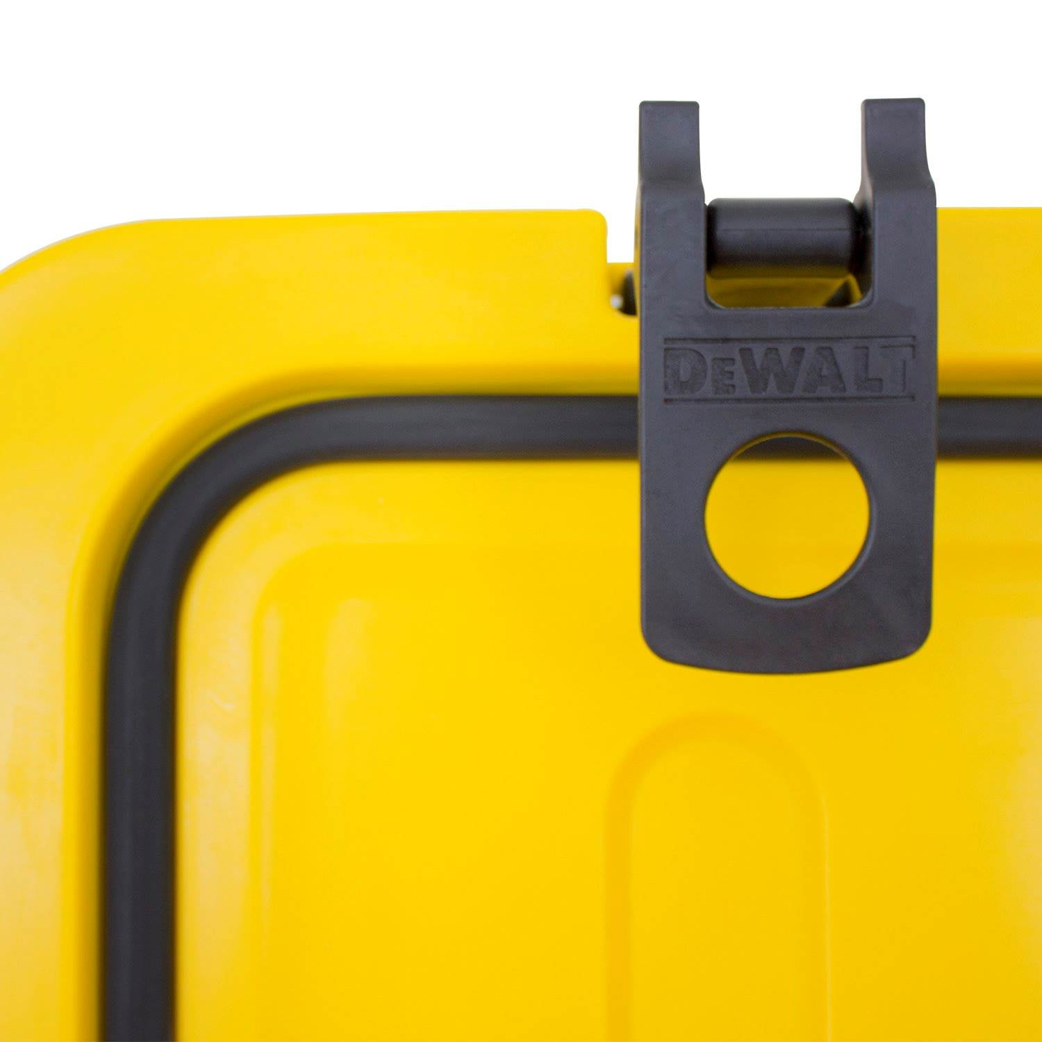 dewalt 65 quart cooler