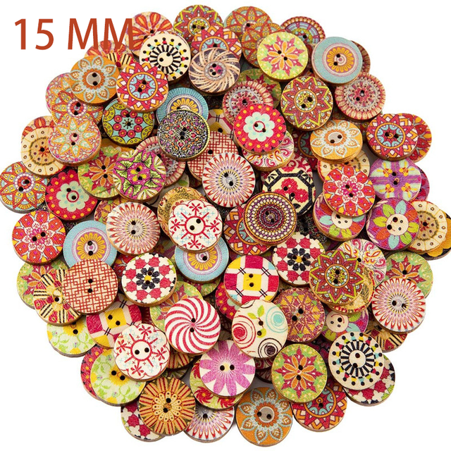 100 botones de madera redondos pintados con 2 agujeros de flores al azar para proceso de costura de 15 mm.