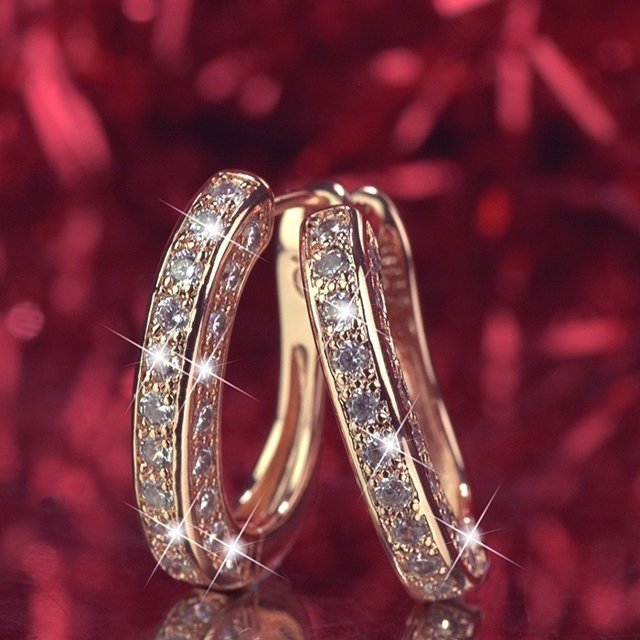Deseo de joyería de moda, pendientes con clip para la oreja con diamantes de imitación de tres lados