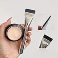 thumbnail image 1 of Lightweight Flat Head Brush for Seamless Foundation & Contouring - Alcohol-Free Precision Palm Tool for All Skin Types, 1 of 5