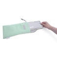 thumbnail image 4 of Asiento para inodoro para viaje plegable Ingenuity 17284 gris 9999-SIN TAMAÑO, 4 of 5