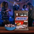 thumbnail image 4 of Chocolate Snickers Minis Bolsa 144 g, 4 of 5