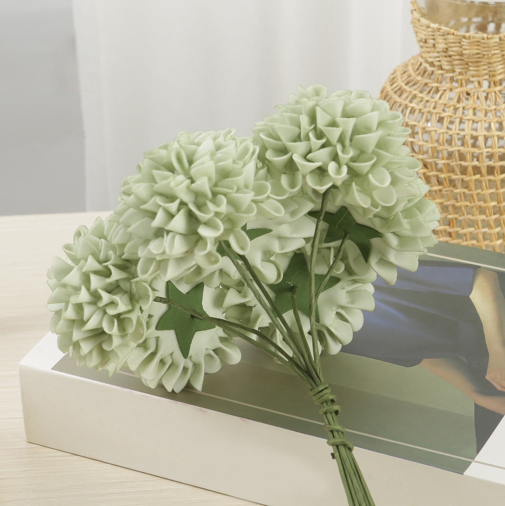 25Pcs Realistic Sage Green Artificial Roses and Dahlias with Stems, Fake Flowers for DIY Wedding Bouquets, Centerpieces, Bridal Shower and Home Decorations