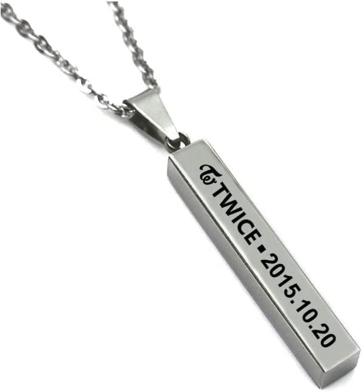 アイドル TWICE CHAEYOUNG LOCKET PENDANT CHAEYOUNG LOCKET