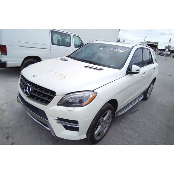 Pre-Owned 2013 Mercedes-Benz ML Class Front Drive Shaft OEM 129K Miles - LKQ368080711 - Verify Specific Vehicle Fitment In Description - (Good)