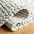 thumbnail image 5 of SAFAVIEH Vermont Windsor Solid Area Rug, Ivory/Blue, 6' x 6' Round, 5 of 8