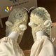 thumbnail image 3 of Zapatillas de algodón con dibujos animados para interiores, pantuflas cálidas de piel sintética, zapatos de algodón con corazón para niña, Otoño e Invierno, 3 of 4