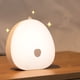 thumbnail image 1 of Luz de noche para niños, luz LED recargable por USB-C para bebés, luz de noche con control táctil RGB, brillo ajustable para escaleras, dormitorio, pasillo y armario., 1 of 5
