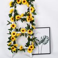 thumbnail image 3 of Paquete de 3 guirnaldas de girasoles artificiales, vid de girasol de seda, flores artificiales con hojas verdes para decoración del hogar, mesa de boda, 3 of 5