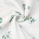 thumbnail image 2 of Mantel rectangular floral REGALWOVEN de algodón y lino, color blanco lila 55"x55", 2 of 5