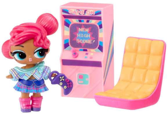 Na! Na! Na! Surprise Teens Fashion Alaska Frost Doll Playset, 3